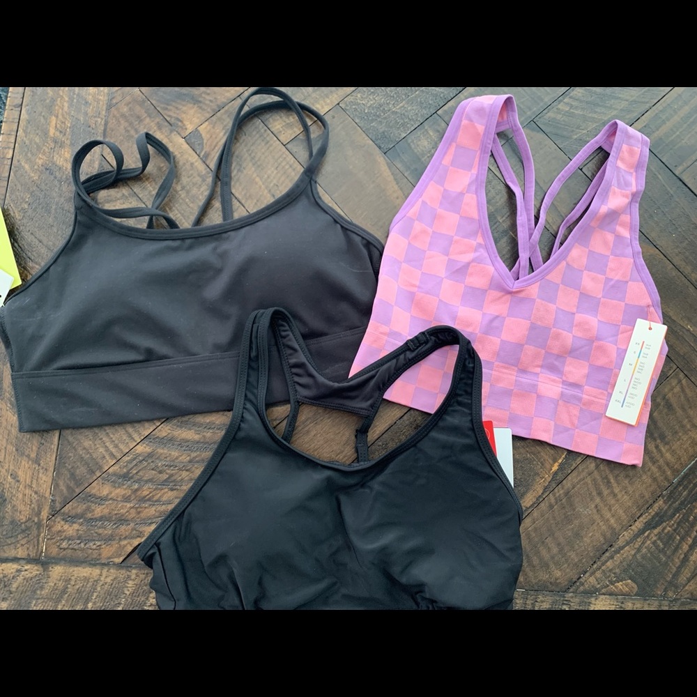Lots of 3 new with tags womens sports bra razor back skinny strap size medium - Picture 1 of 2